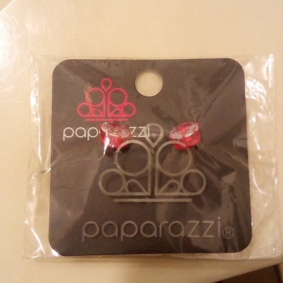 Earrings - Picture 4 of 4